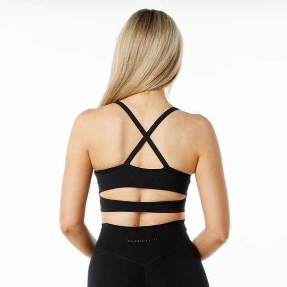 Alphalete Surface Altitude Bra Black Medium - Picture 2 of 4